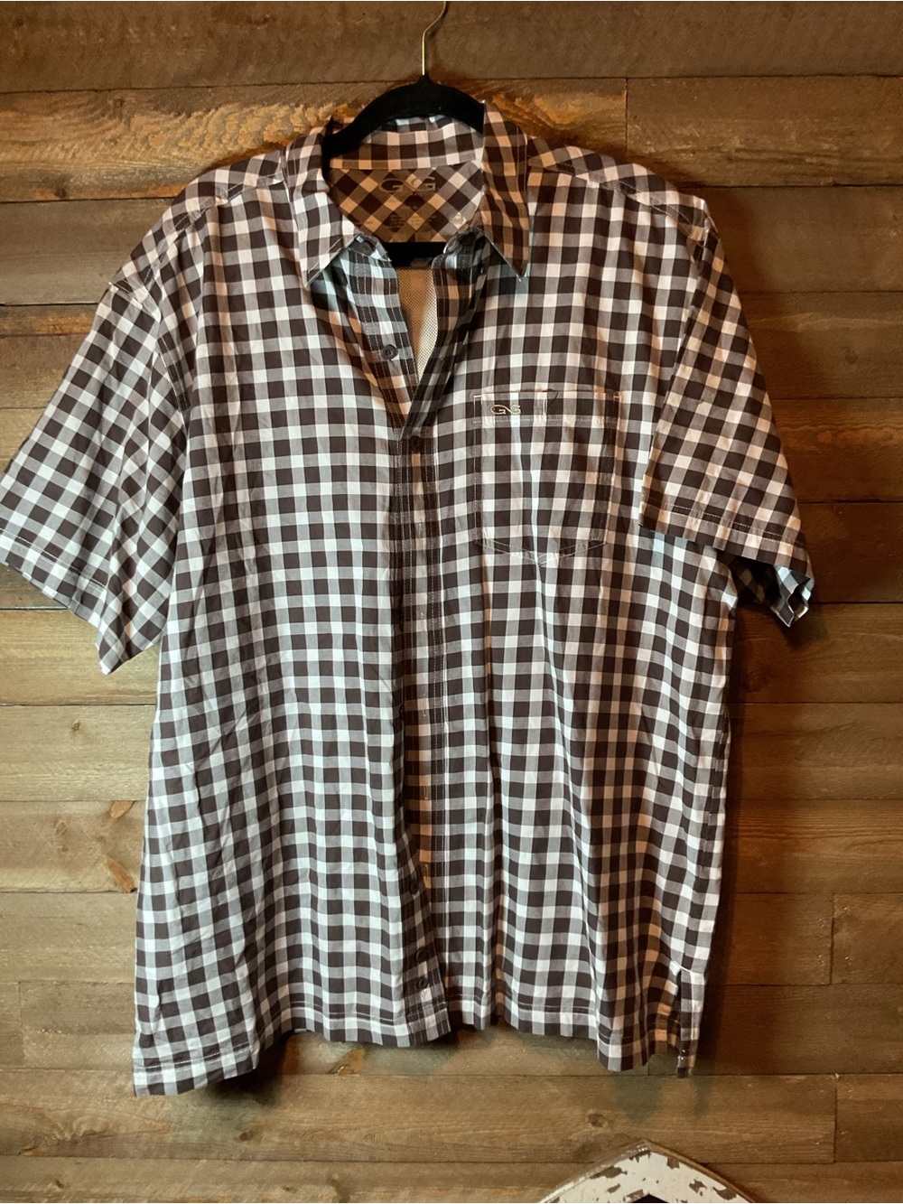 Game Guard Vented Brown & White Checkered Short Sleeve Shirt Men’s Size XL